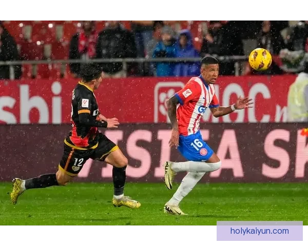 西甲球队在世俱杯赛场表现稳健，荣膺冠军的趋势明显。